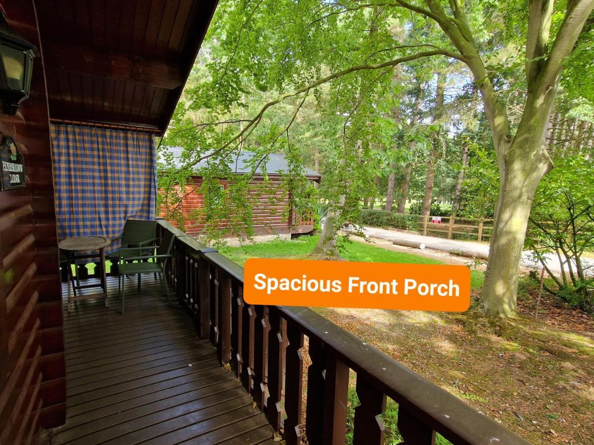 Pineshadow Lodge-Dog Friendly Kenwick Park Louth 劳斯 外观 照片