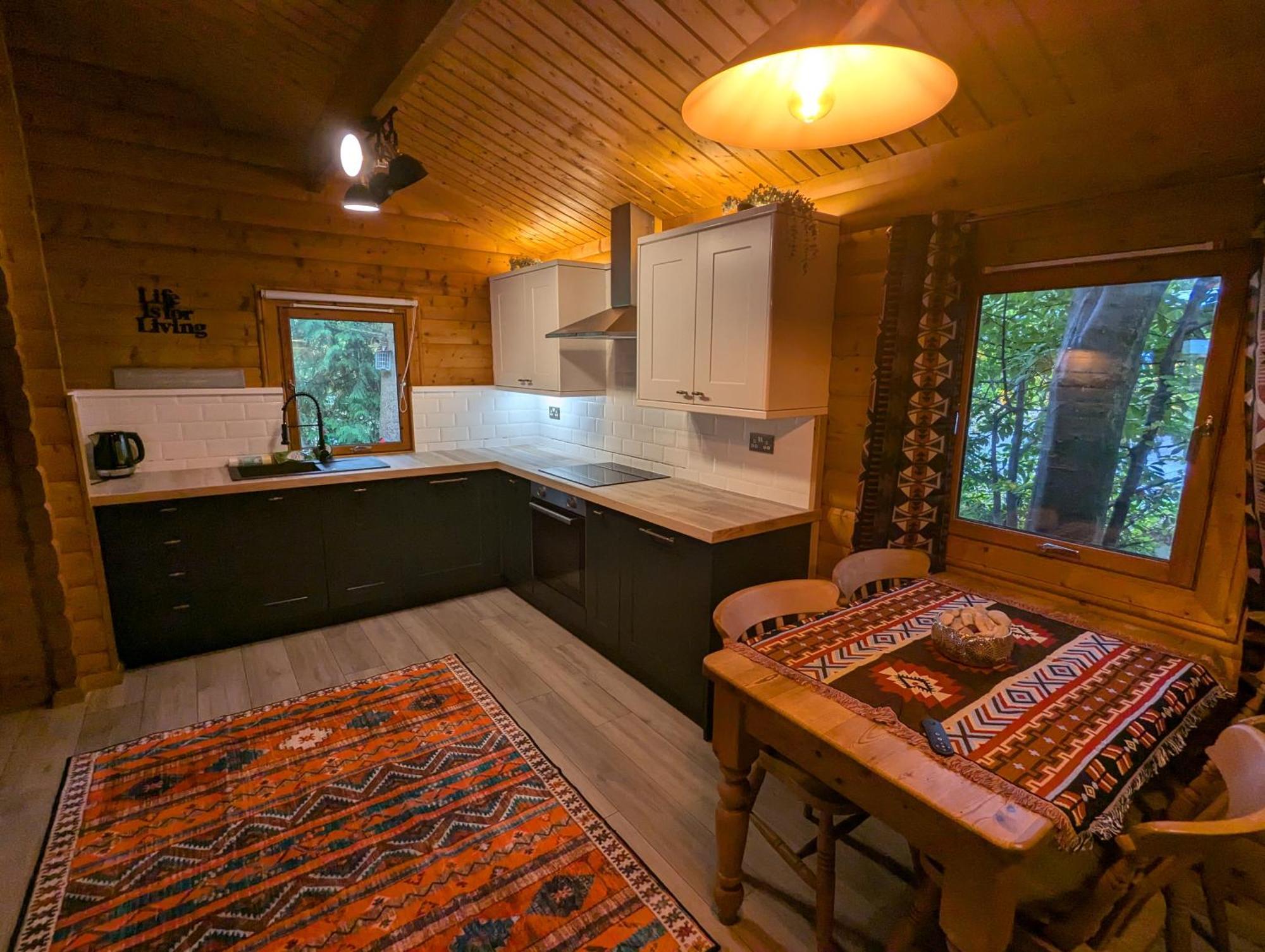 Pineshadow Lodge-Dog Friendly Kenwick Park Louth 劳斯 外观 照片