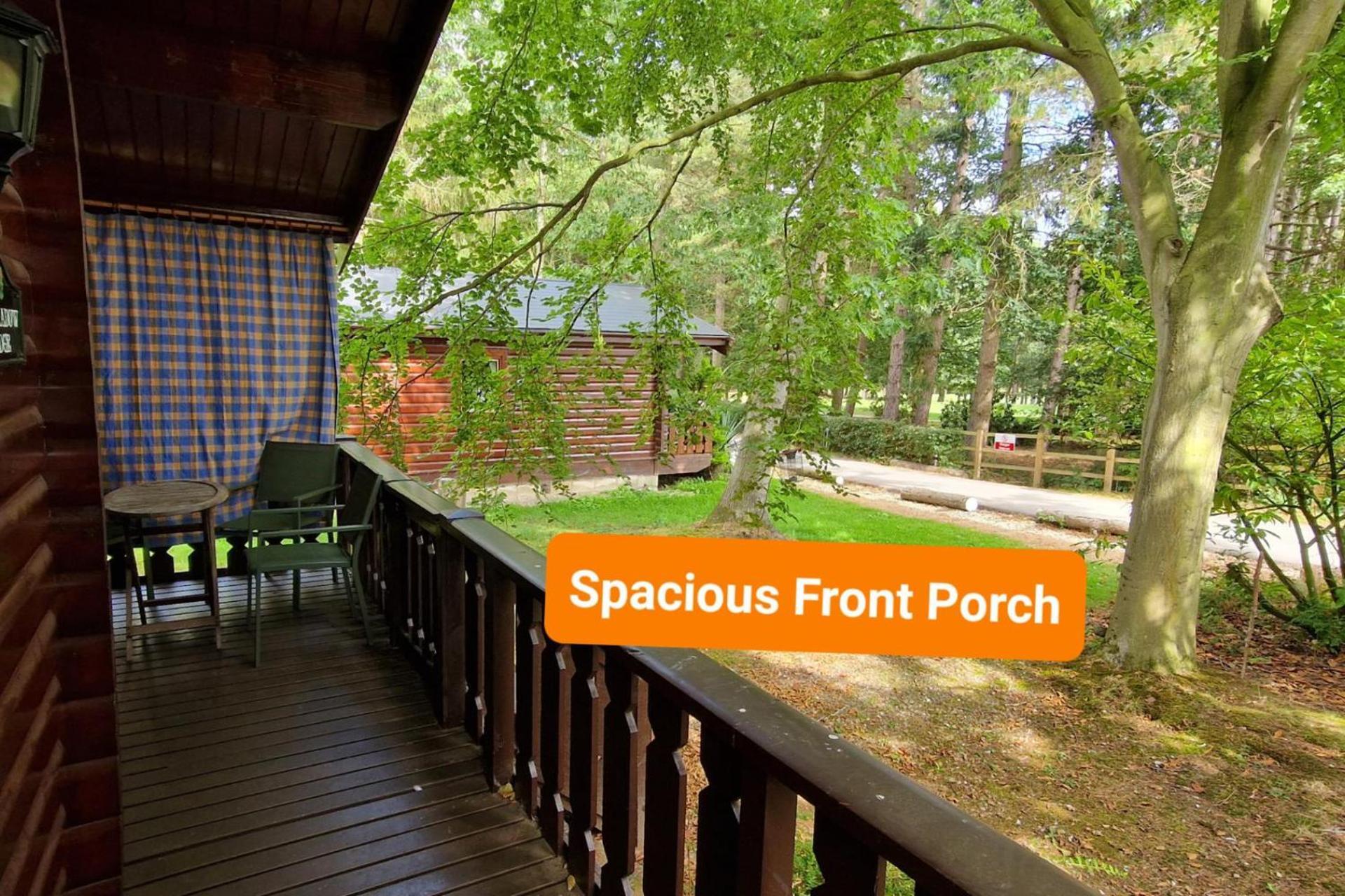 Pineshadow Lodge-Dog Friendly Kenwick Park Louth 劳斯 外观 照片